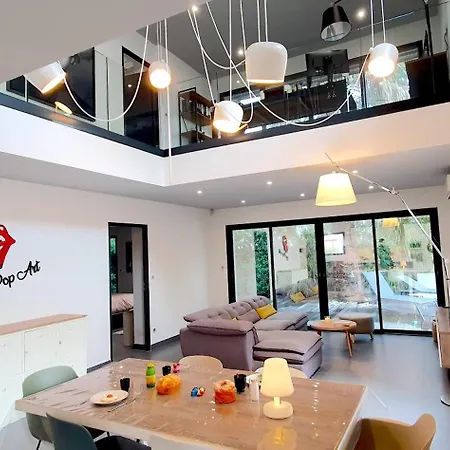 Nouveau - Contemporaire Avec Piscine Chauffee * Montpellier